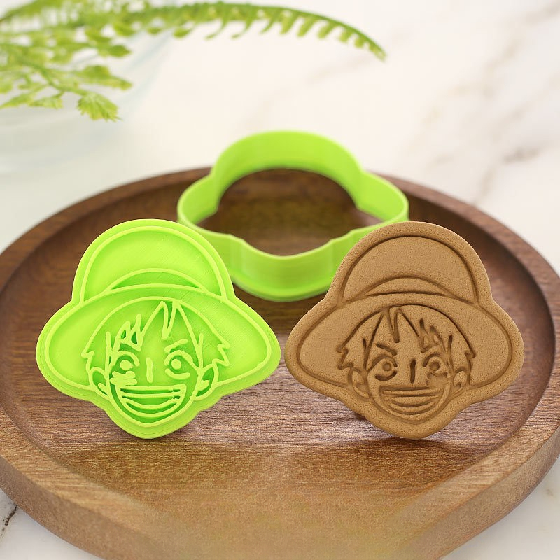 Kitchen Gadgets In - Cetakan Kue One Piece Luffy Zoro