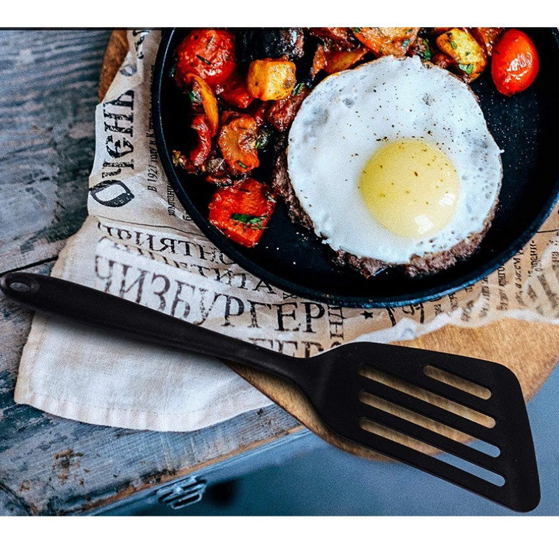 Spatula panci penggorengan ika - Quirky Kitchen Gadgets ulasan dan harga